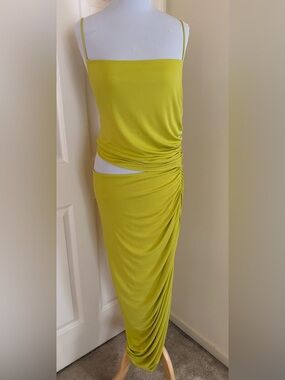 HALSTON DRESSY DRESS LEMON COLOR SIZE 14US